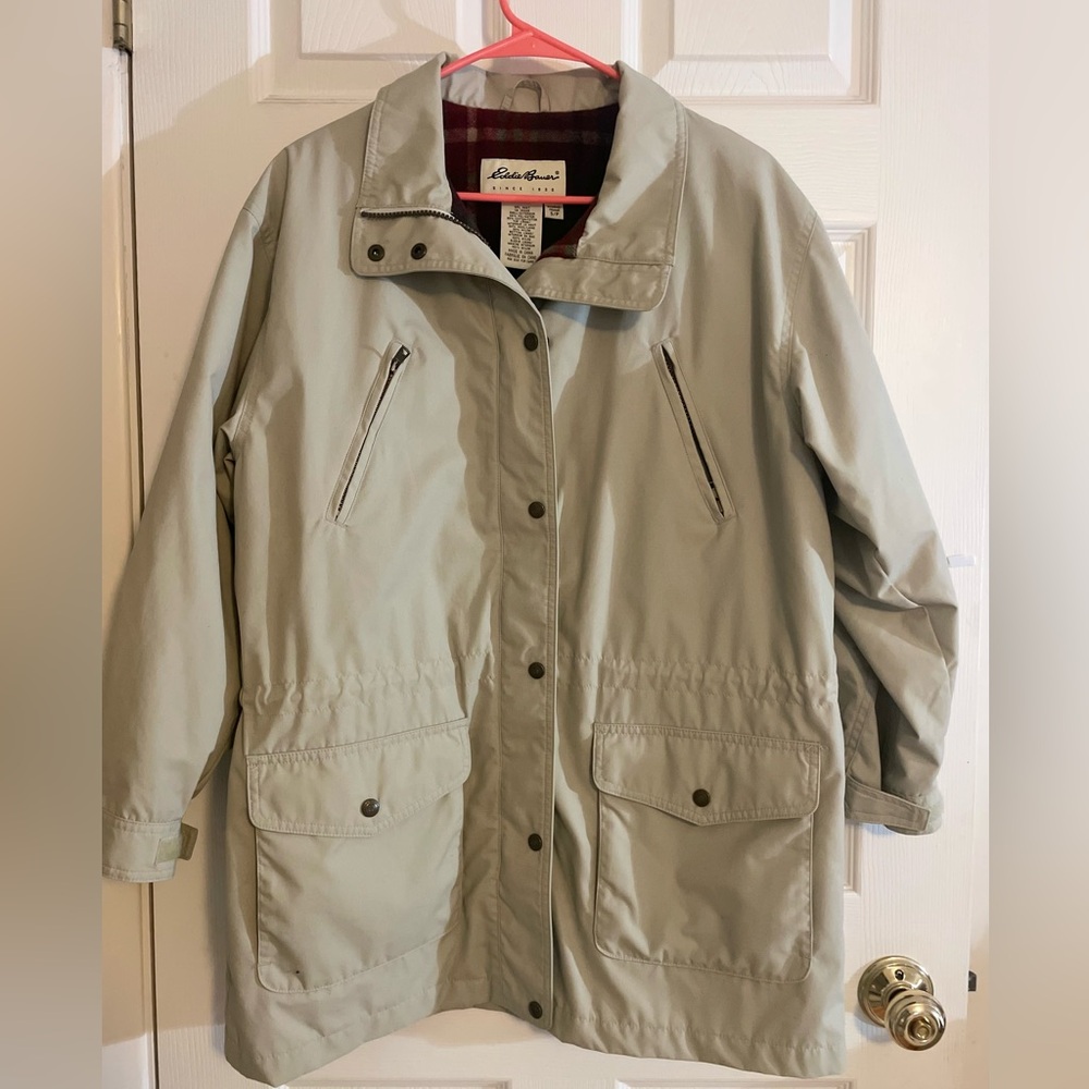 Women’s  Tan Eddie Bauer Barn‎ Jacket
